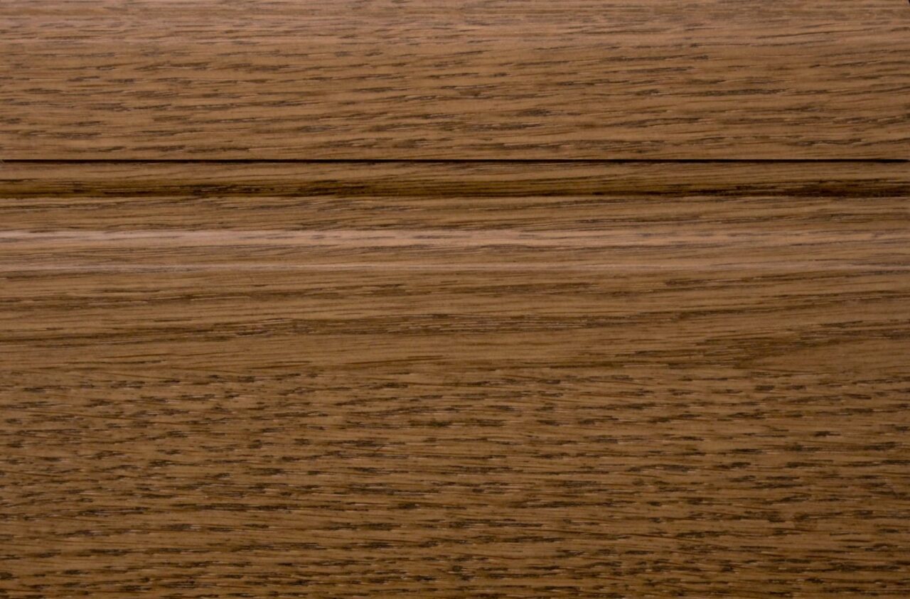 Red Oak_Praline_12Deg_web