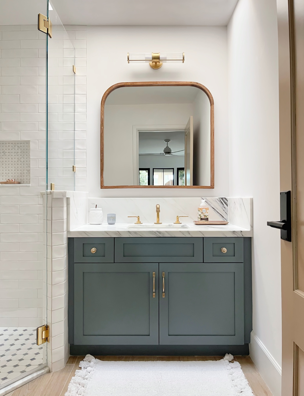 transitional cabinetry bathroom 2 | PP430